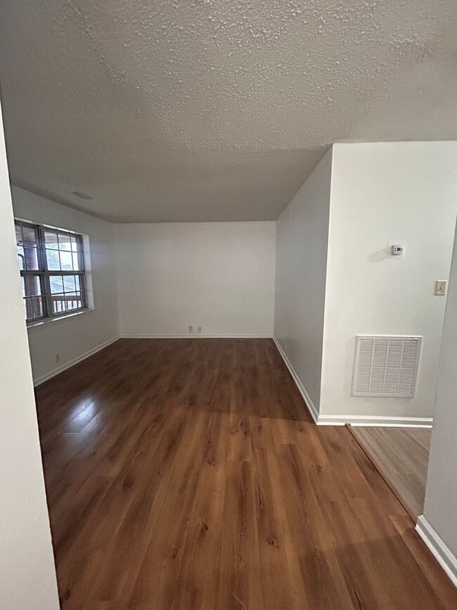 Photo - 3624-3626shi Unit 3626 Shirl Jo