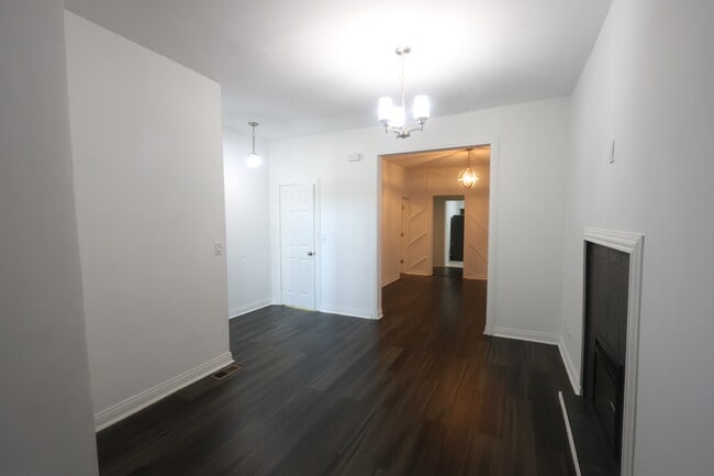 Photo - 3532 W Van Buren St Unit 1