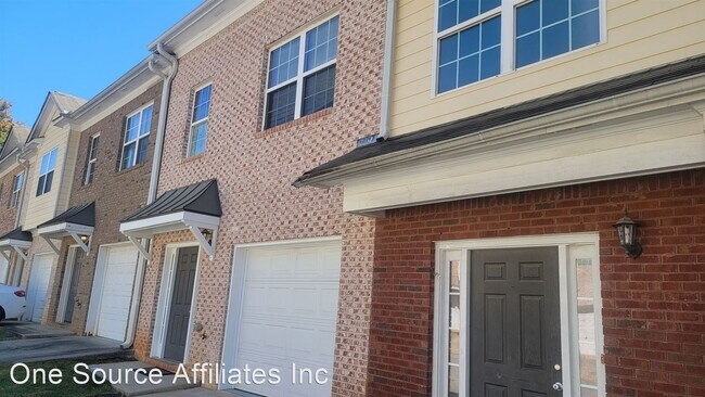 Photo - 2 br, 2.5 bath House - 5050 Lower Elm Street