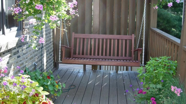 Side Deck - 7319 N Bell Ave Unit 2