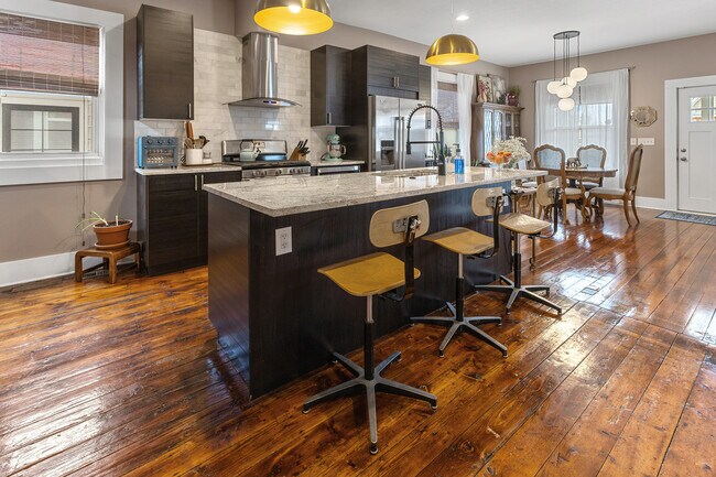 Photo - 746 Terrace Ave