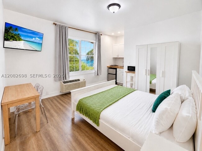 Photo - 3025 Indian Creek Dr Unit 106