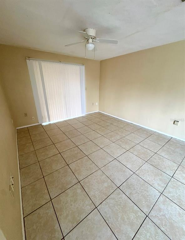 Photo - 7124 Isle Dr
