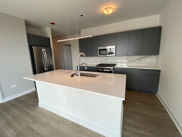 Photo - 712 N Aberdeen St Unidad 1