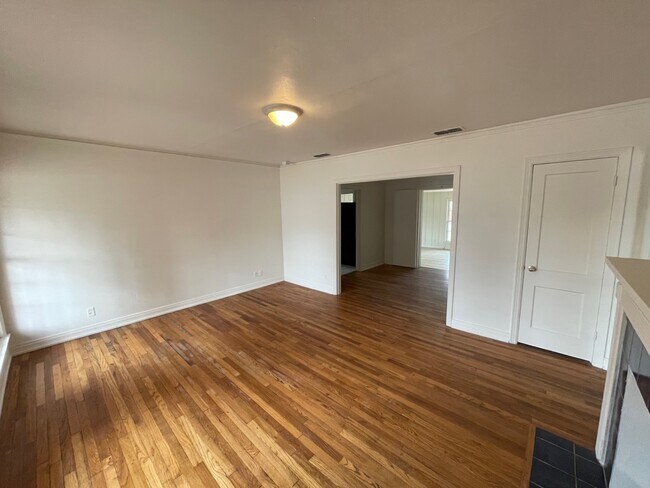 Photo - 2510 31st St