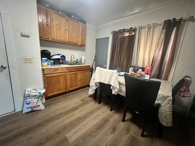 Building Photo - 75 Intervale St Unit 1 Rental