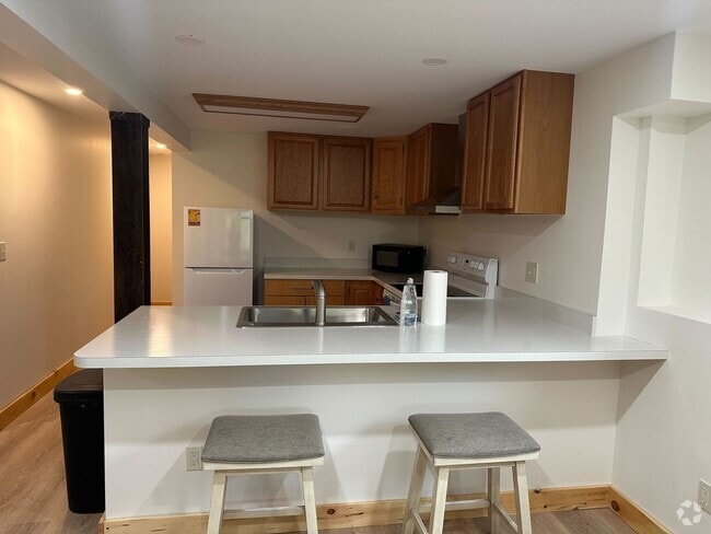 Building Photo - 4421 Lake Morey Rd Unit Downstairs Rental