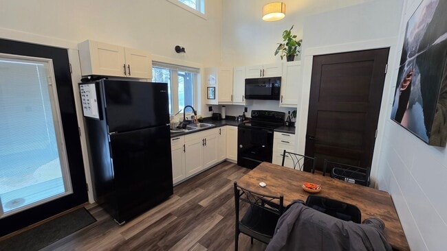 Photo - 4213-4213 Trinity Rd Unidad 4213