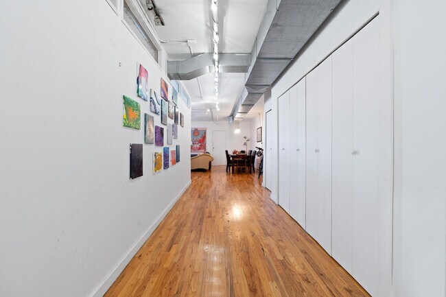 Photo - 164 Mulberry St Unit 4