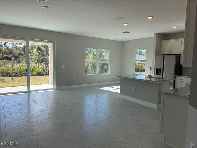 Photo - 3415 57th St W