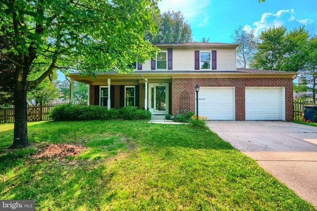 Photo - 7804 Montreal Ct House