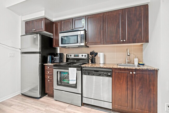 Photo - 215 Angelique St Unit ID1345755P