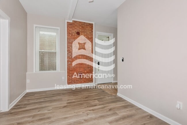 Photo - 3216 Itaska St