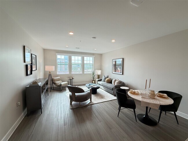 Photo - 716 Waugh Dr Unit 1204