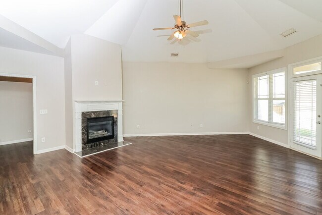 Photo - 2982 Dungeness Dr