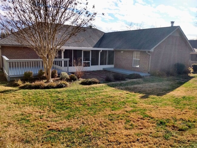 Photo - Maryville 37803 - COMING SOON! 3 bedroom, 2 bath, split floor plan home with a 2-car garage - Cal...