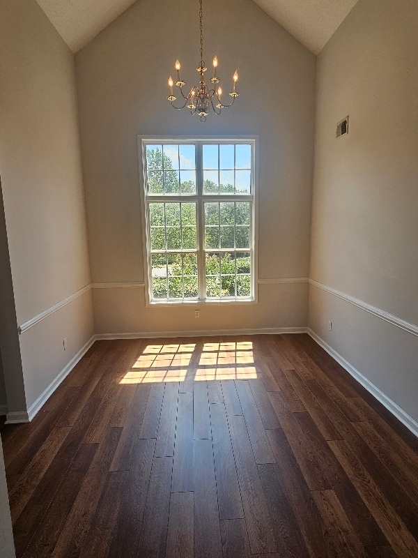 Photo - 507 Holly Ridge Ln