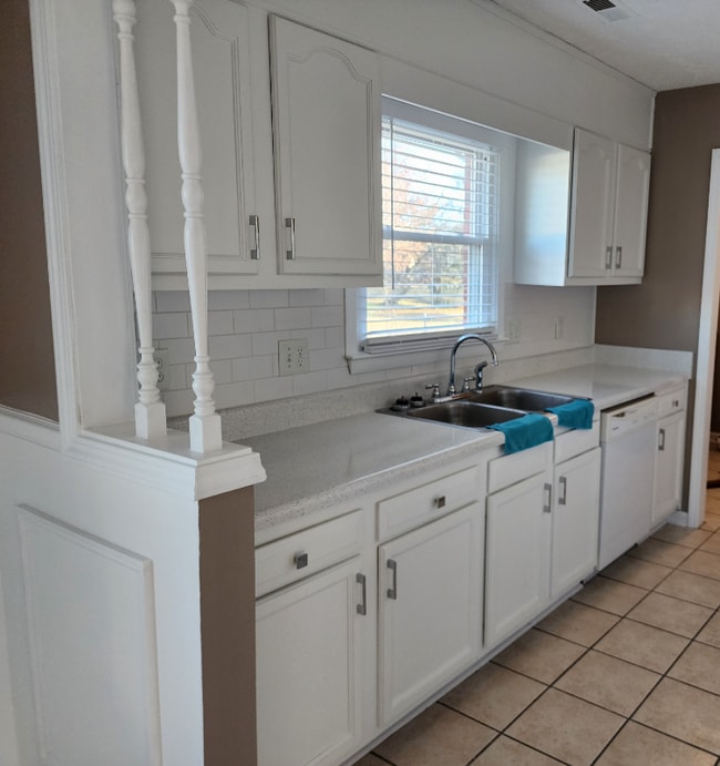 Photo - 7769 Adrian Dr