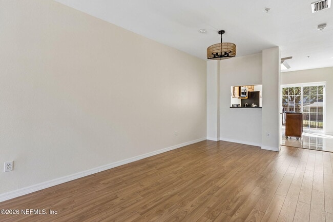 Photo - 506 N Liberty St