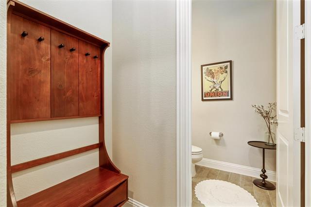 Photo - 6246 Rilla St