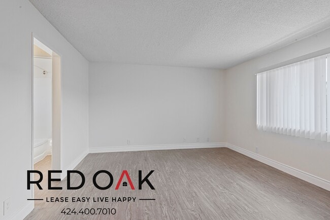 Photo - 7466 Rosemead Blvd Unidad 215