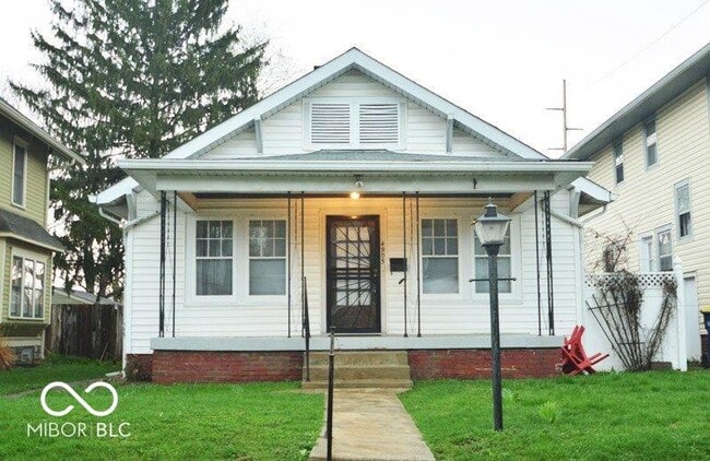 Building Photo - 4905 Broadway St