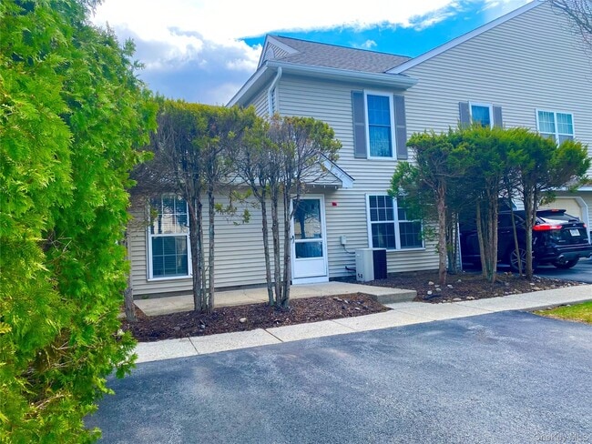 Building Photo - 50 Olde Wagon Rd