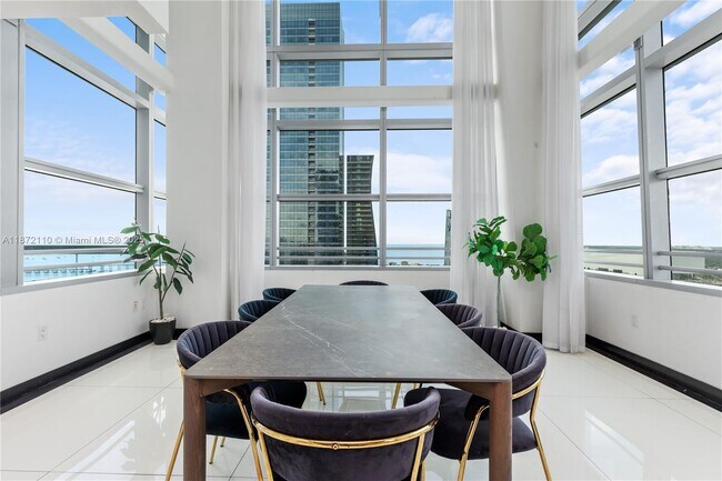 Photo - 1395 Brickell Ave Unit 3404