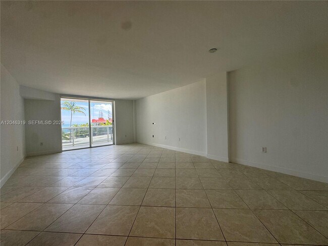 Photo - 10275 Collins Ave Unit 318