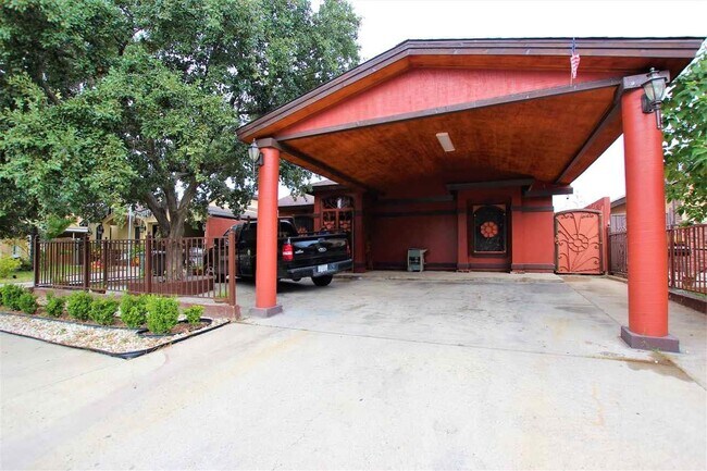 Photo - 712 Zebra Dr