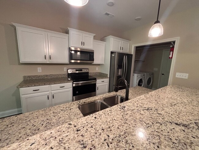 Photo - 337 Chase Dr