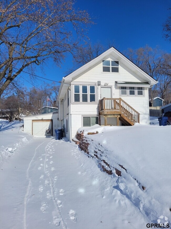 Houses for Rent in Bellevue, NE 32 Rentals