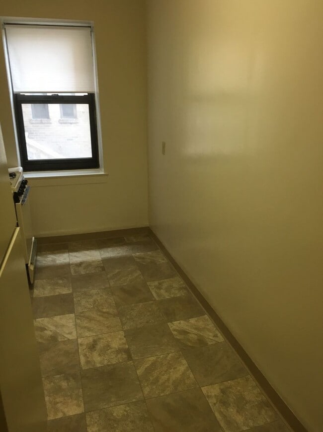 Photo - Palisades Towers