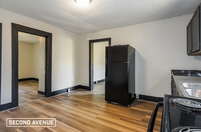 Photo - 412 Irving St