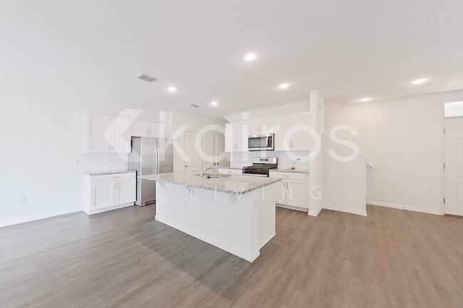 Photo - 32020 Katelin Cir