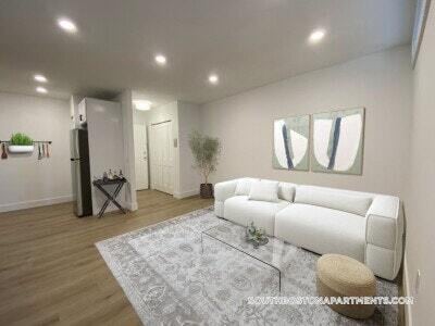 Building Photo - 740 E 7th St