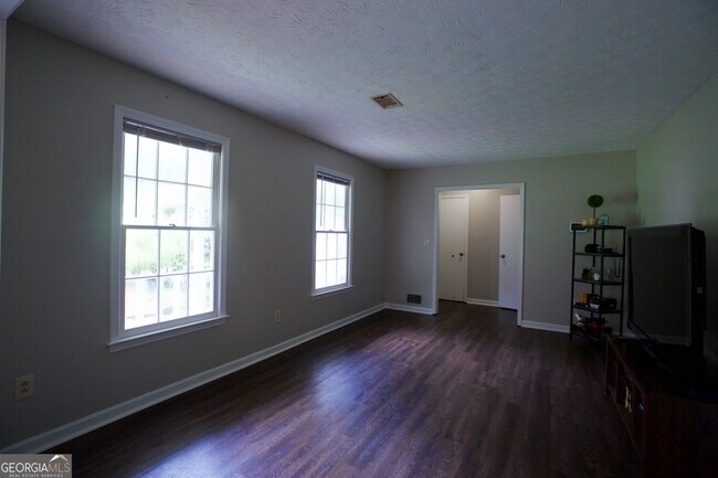 Photo - 3328 Mountain Hollow Dr
