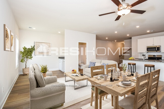 Photo - 2380 Whitburn Rd