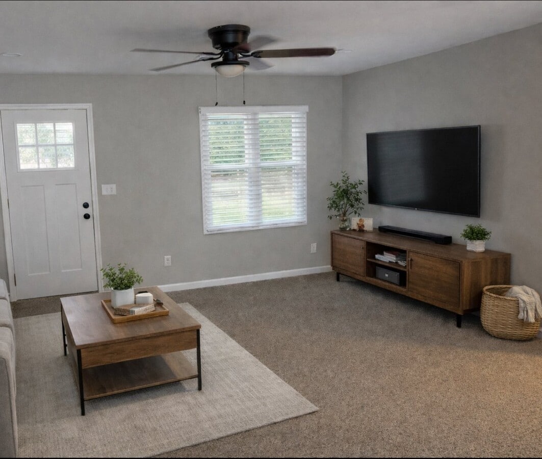 Photo - 4445 Vinson Ave