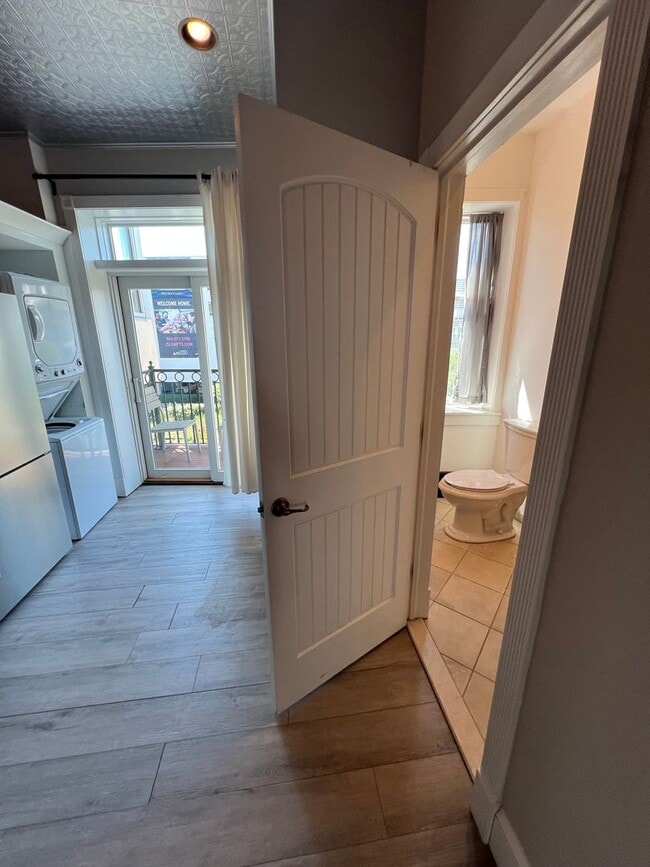 Photo - 4352 Main St Unit 2nd Fl