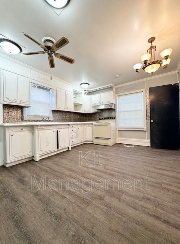 Photo - 1141 Earlwood Ave Unit Lower