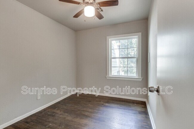 Photo - 3933 SW 24th St Casa