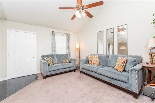 196 N La Russa Ln Unit 3