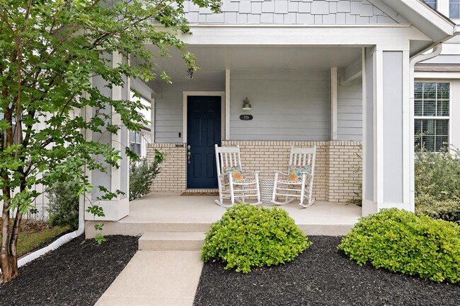 Photo - 109 Fabion St