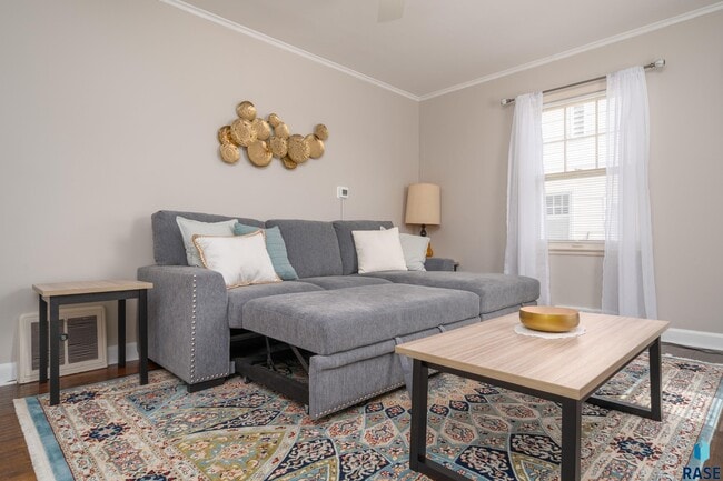 Photo - 1219 S Glendale Ave