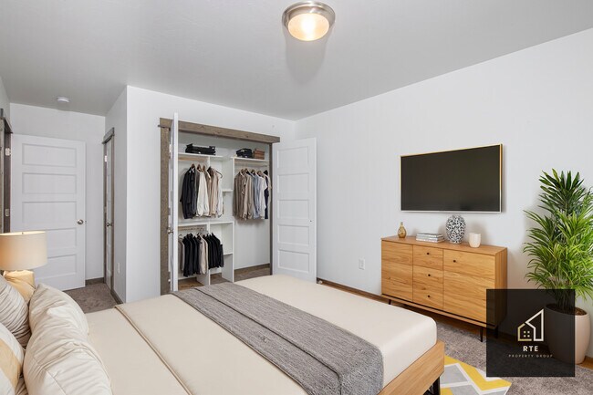 Boulder Creek Apartments