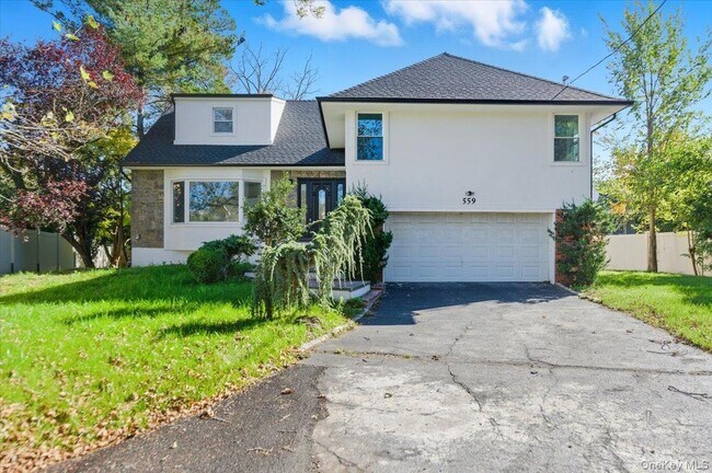 Building Photo - 559 Linda Ln