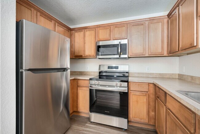 Photo - Aberdeen of Brighton Apartments