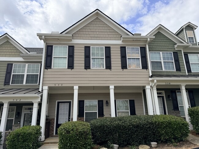 Building Photo - 540 Georgia Way