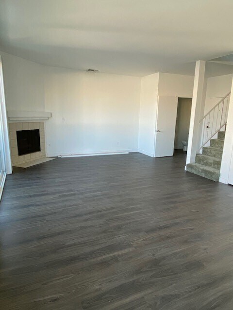 Photo - Empire Villa Apartments